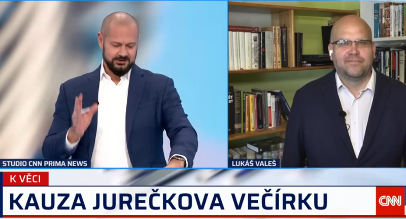 Blafuje ministr Jurečka?