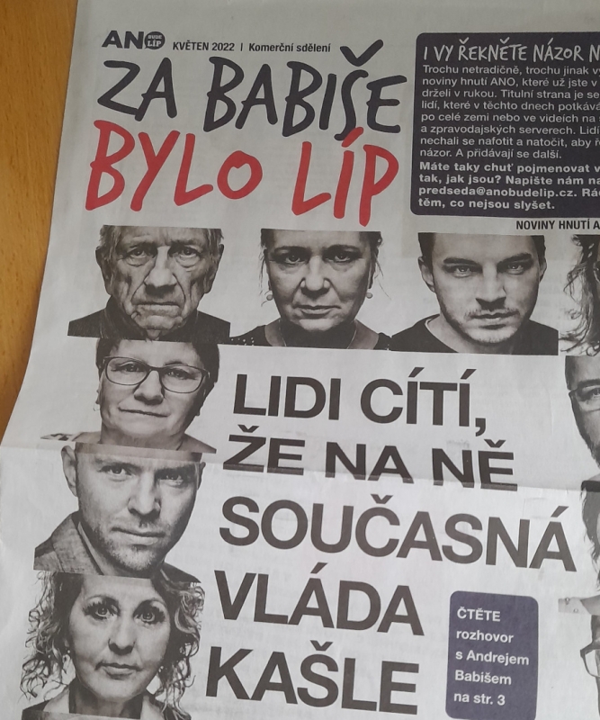 Proč hraje Babiš takové divadlo?