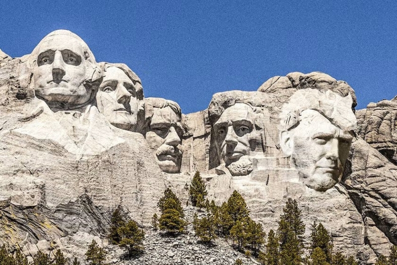Trump (23); Mount Rushmore