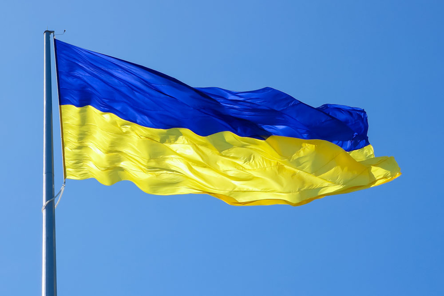 Ukrajina; proč jen obranná válka?